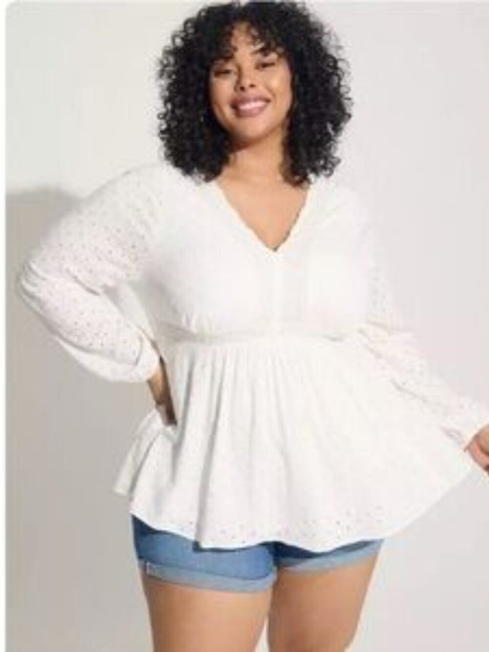 NWT Torrid Babydoll Embroidered Eyelet Swing V-Neck Long Sleeve Top Boho White 0